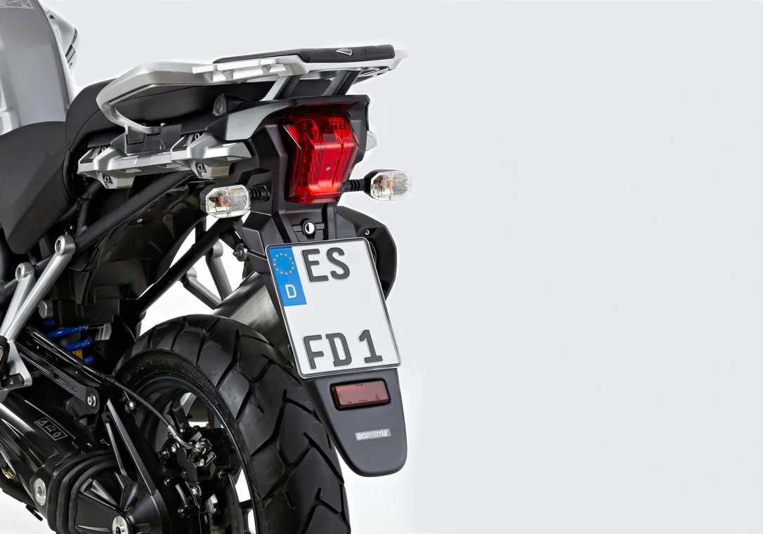fc-moto-1202607131240351089572